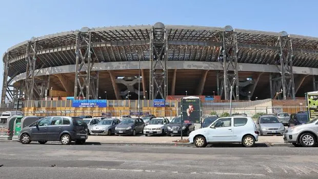 Stadion Sepak Bola Tertua